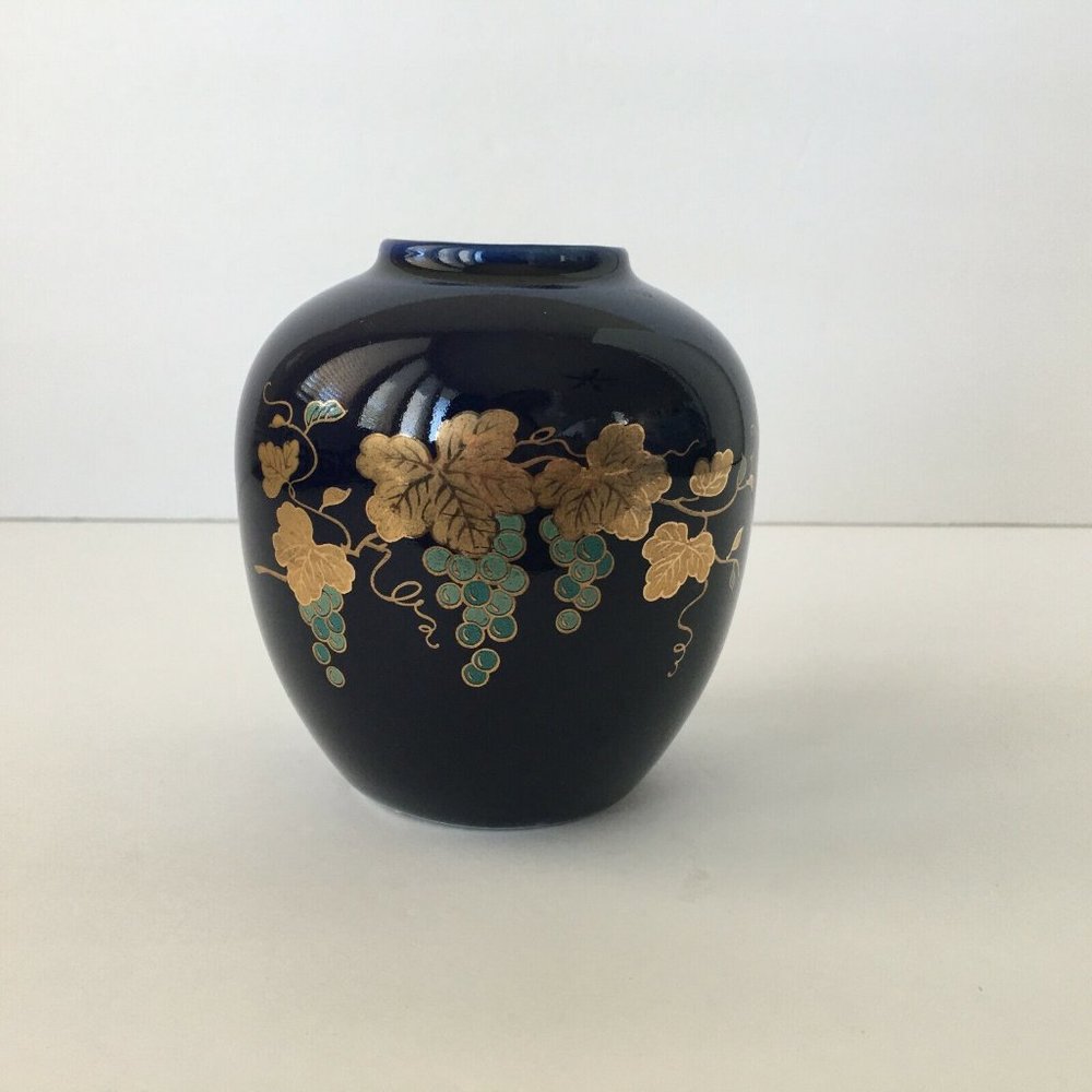 Vintage Japanese Cobalt Blue Vases Pot Cloisonne Grape Vine Pattern Porcelain